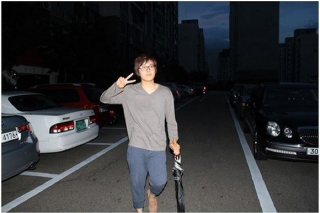 Illustration for article titled Korea's Photoshop Trolls Make the Internet a Better Place